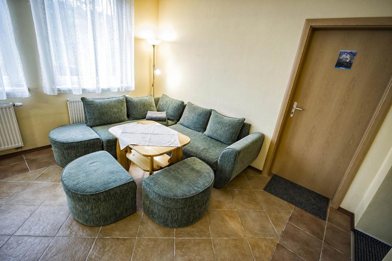 Privat Galfy 호텔 Vysoké Tatry 외부 사진