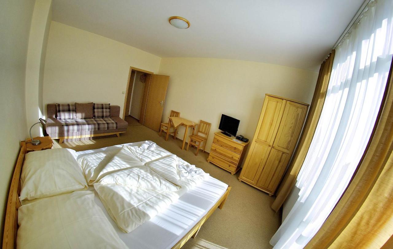 Privat Galfy 호텔 Vysoké Tatry 외부 사진