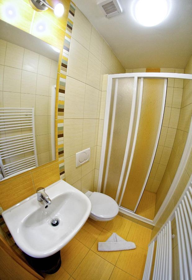 Privat Galfy 호텔 Vysoké Tatry 외부 사진